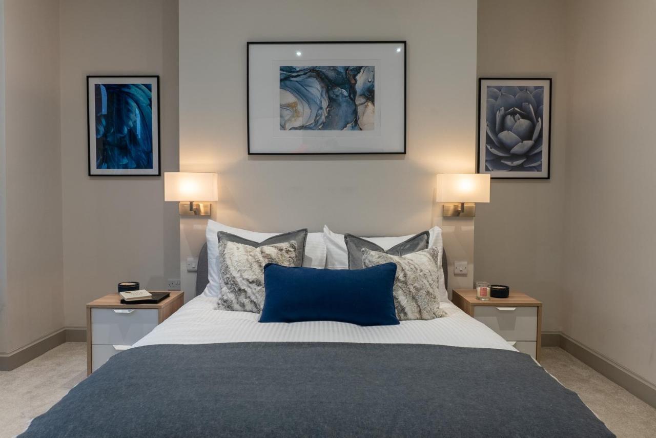 Spring Mount Huge Luxury Full Apartment- Harrogate Centre-Two Extremely Comfy Kingsize Bedrooms-Fully Equipped Modern Kitchen-Cosy Living Room With Huge Tv Екстериор снимка