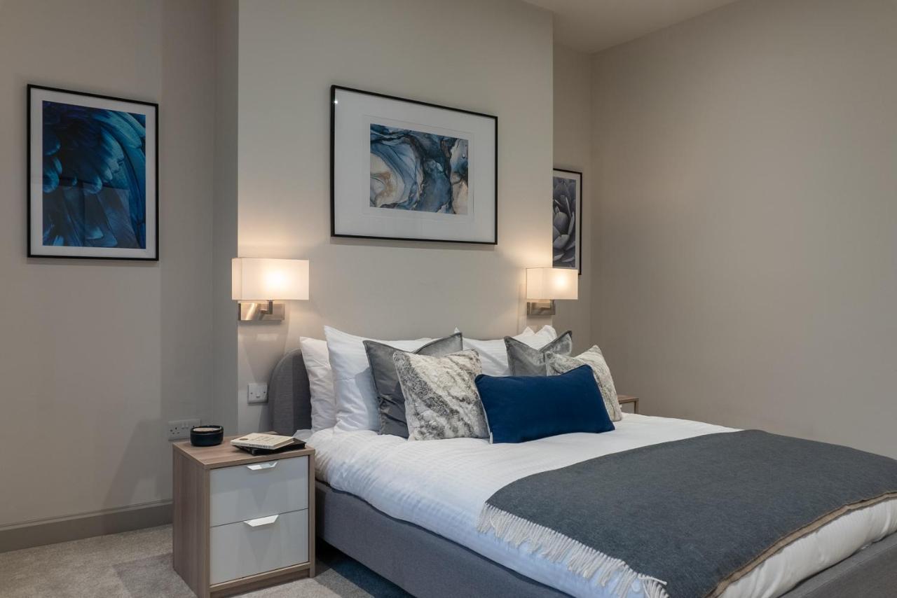 Spring Mount Huge Luxury Full Apartment- Harrogate Centre-Two Extremely Comfy Kingsize Bedrooms-Fully Equipped Modern Kitchen-Cosy Living Room With Huge Tv Екстериор снимка